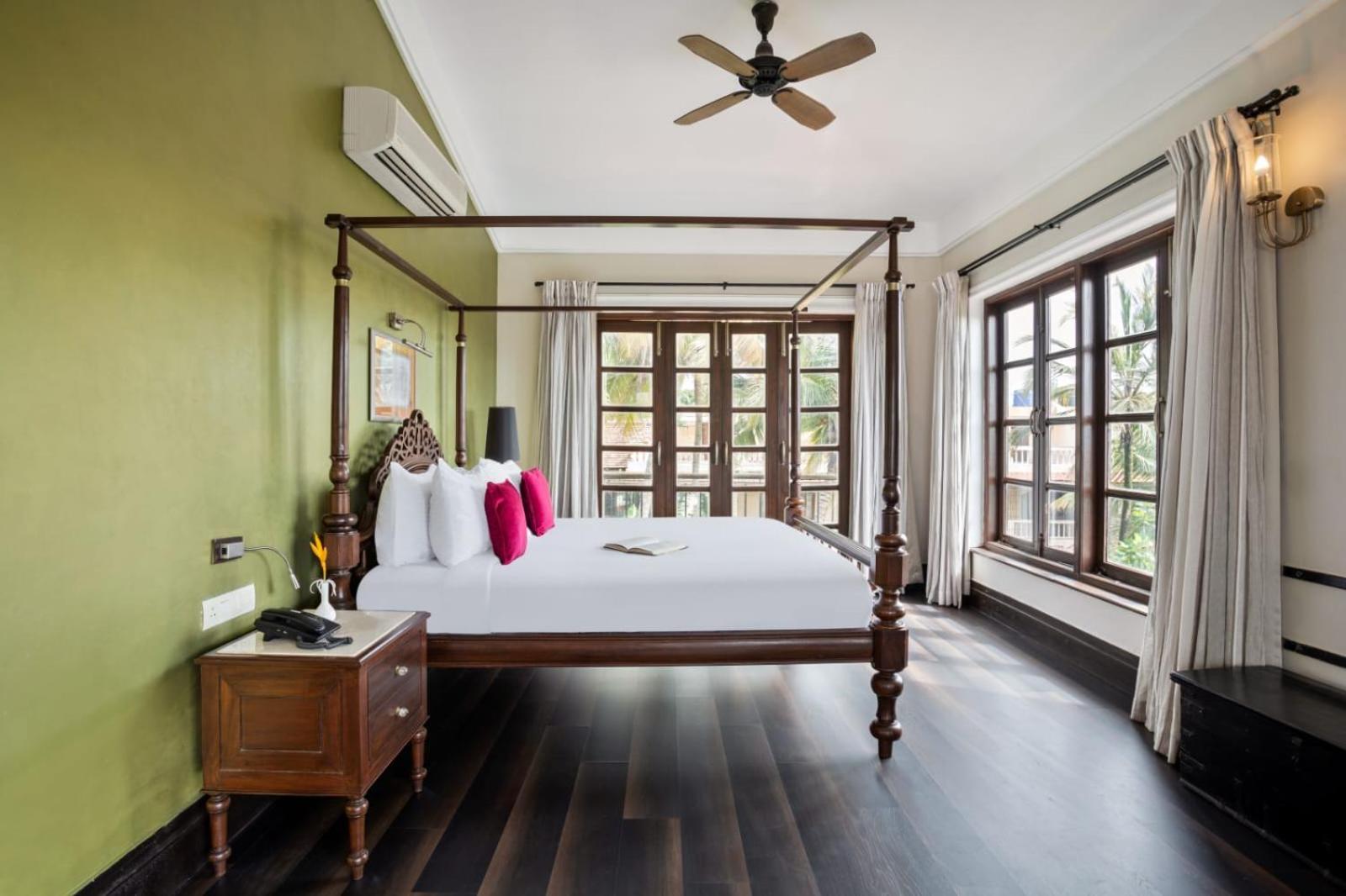 Hotel Sol De Goa Nerul  Exterior foto